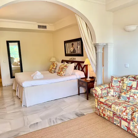 Golfers Paradise Magna - Eaw Homes Apartment